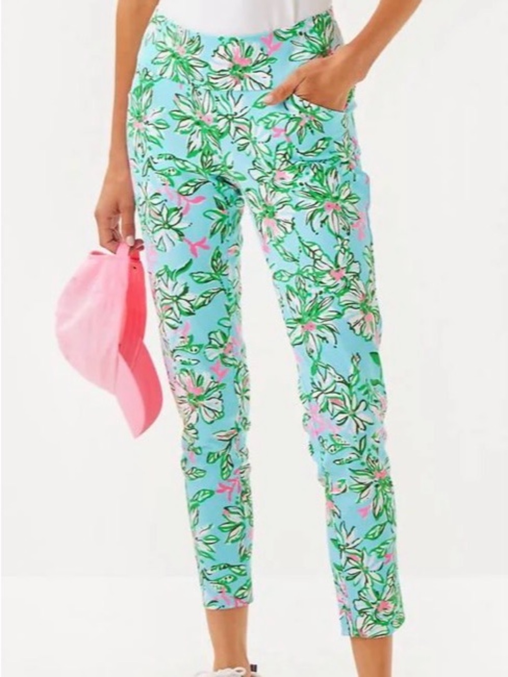 Lilly Pulitzer Corso Pants in “Multi Lil Sun of a Bun” print.